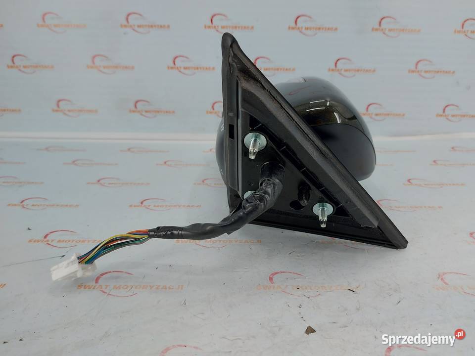 NISSAN XTRAIL III T32 17r lusterko prawe kamera