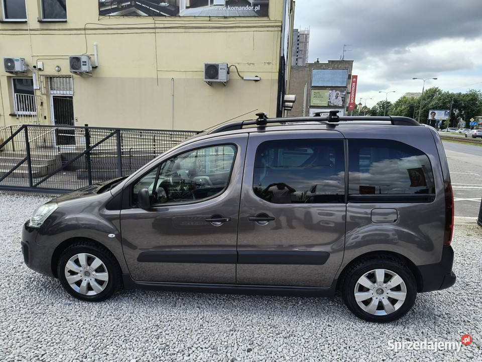 Citroen Berlingo BEZWYPADKOWY Hakoryg lakier centralny zamek Bydgoszcz
