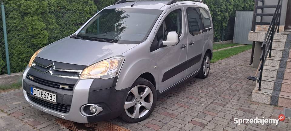Citroen Berlingo II 2008 221ts manualna Toruń