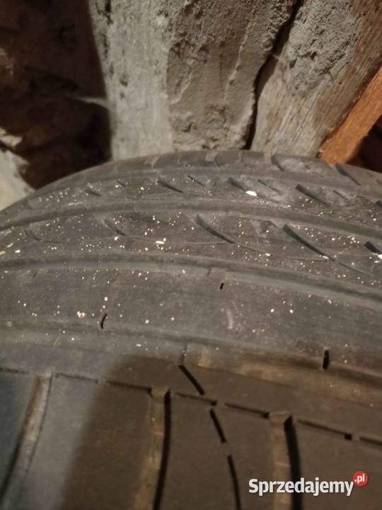 opona imperial 2154017 Radial F105 lato