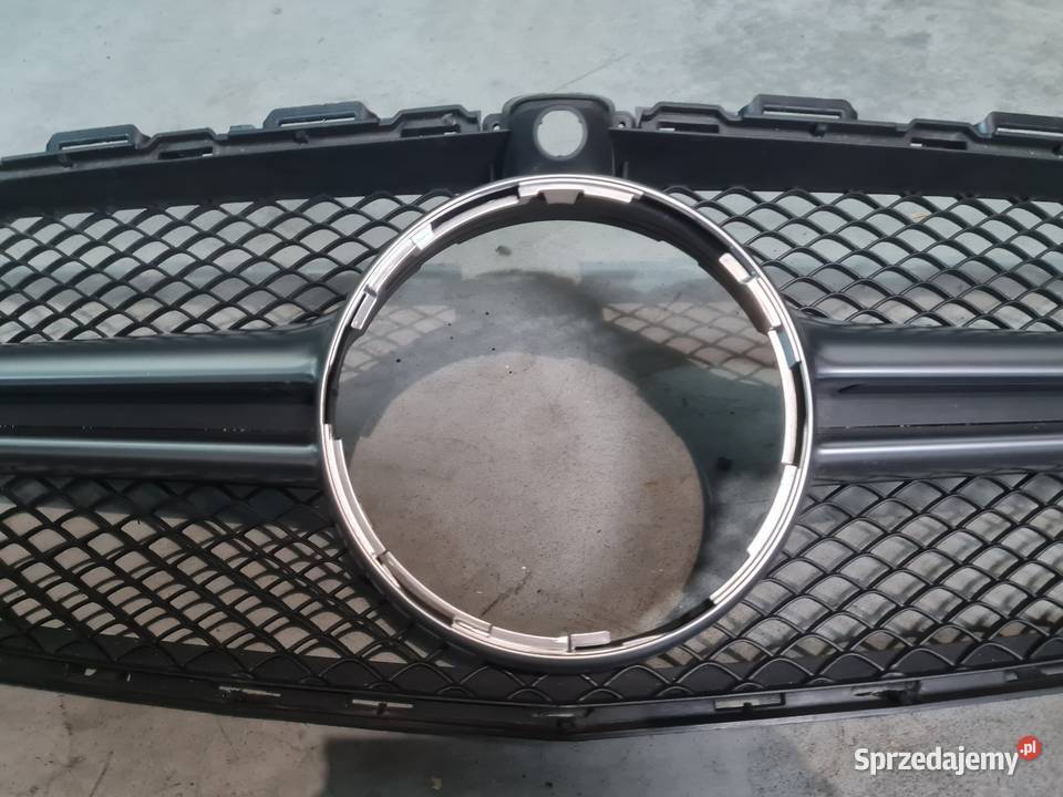 Mercedes C63 W205 AMG atrapa grill chlodnicy Śrem