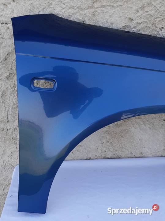 BŁOTNIK PRAWY PRZÓD AUDI A4 B7 Mielęcin