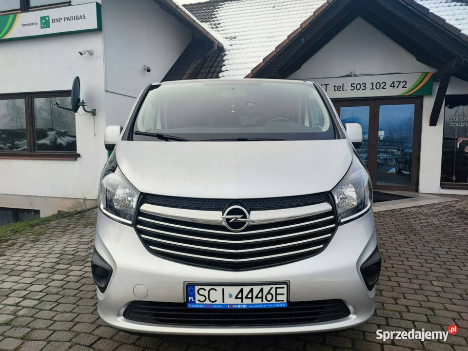 Opel Vivaro Krajowy serwisowany 9 osób Fra Vat tempomat