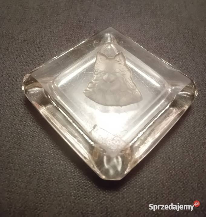 Popielniczka z wizerunkiem owczarka niemieckiego Porcelana i szkło Koźminek