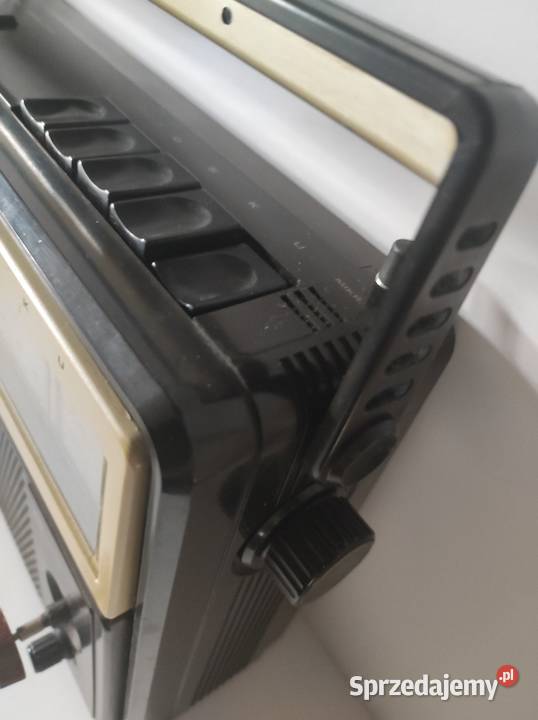 Radiomagnetofon tranzystor odbiornik radio sprzedam