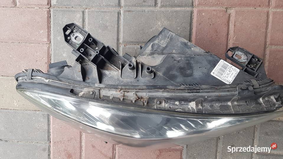 Lampa przednia MERCEDES CLA W117 C117 komplet Radom