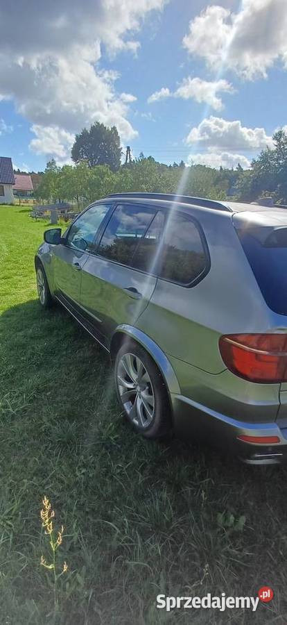 BMW x5 E70 SUV