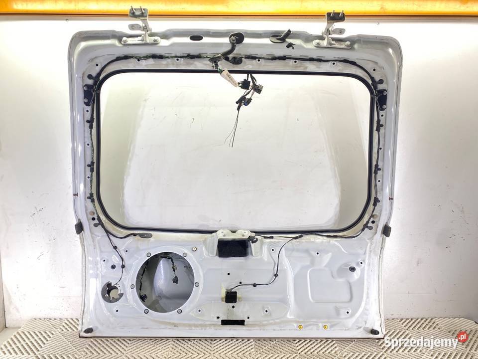 KLAPA TYŁ LAND ROVER RANGE ROVER SPORT I Klapy bagażnika sprzedam