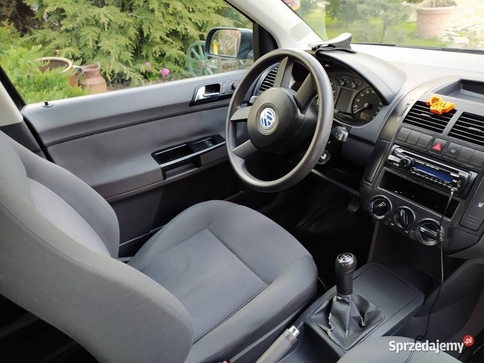 VW Polo 9N 12 benzyna 2002 r 5 drzwiowy Wrocław sprzedam