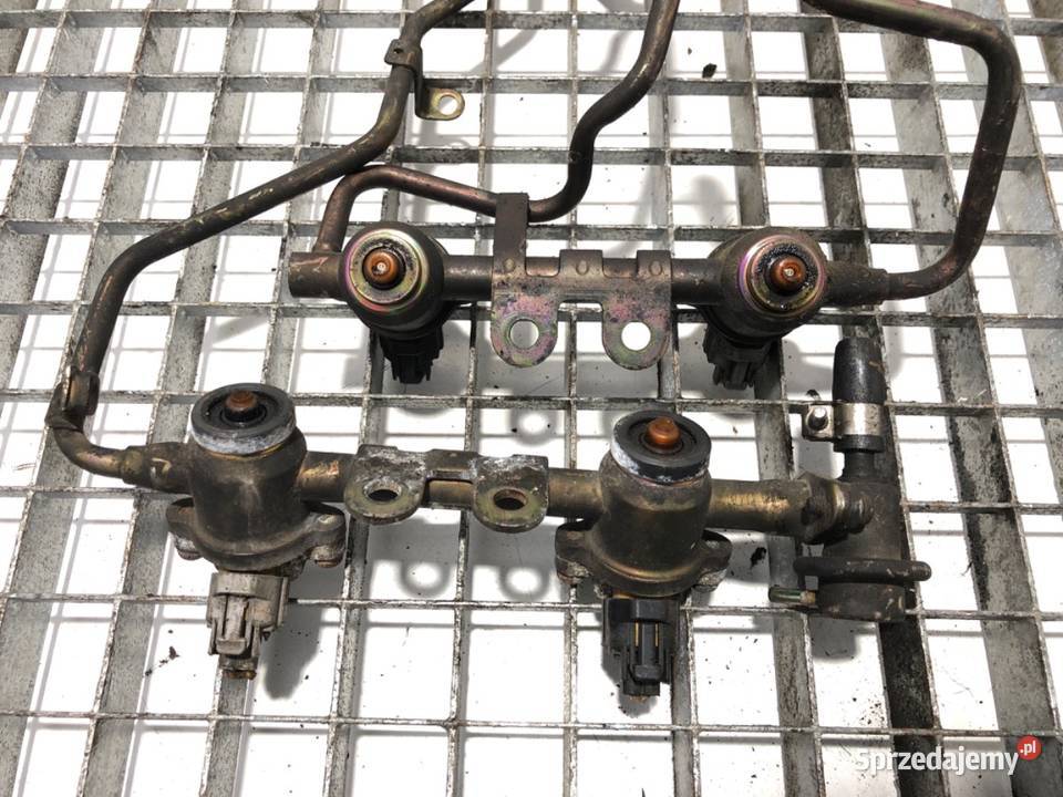 WTRYSKIWACZE KOMPLET SUBARU FORESTER I osobowe