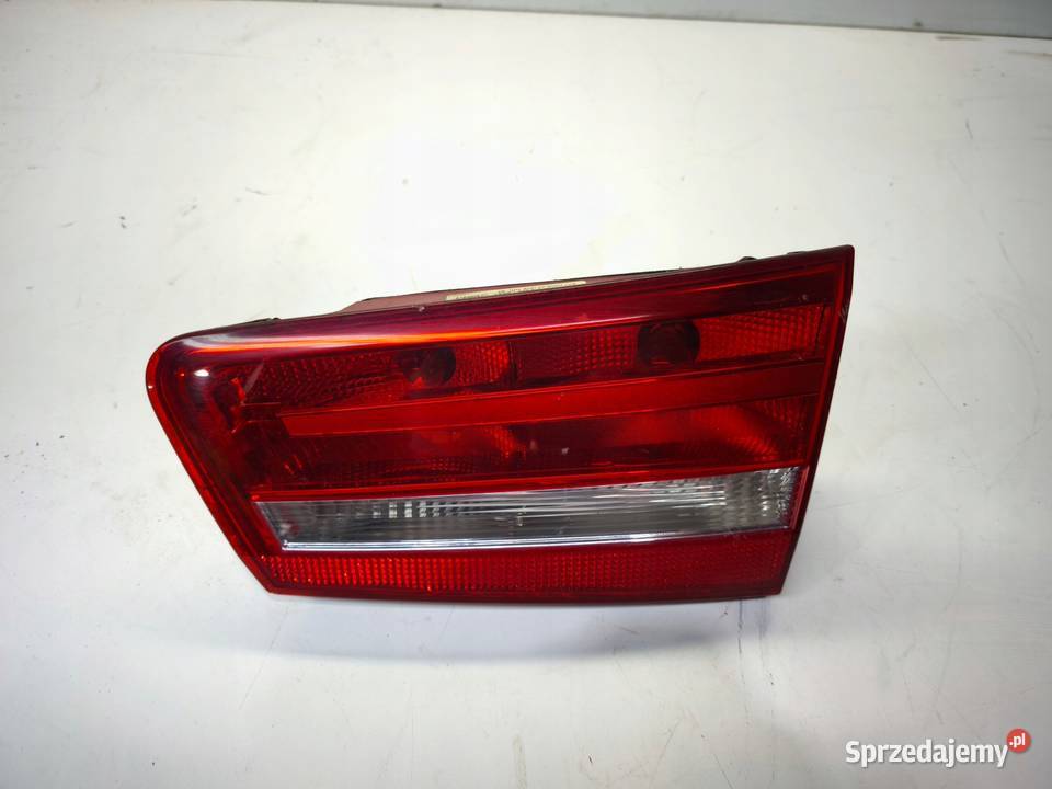LAMPA PRAWY TYŁ W KLAPĘ AUDI A6 C7 AVANT Przystajń