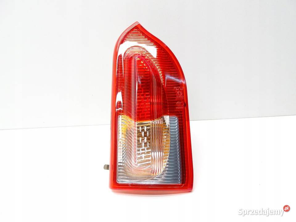 LAMPA PRAWA PRAWY TYŁ TYLNA BAGAŻNIKA OPEL