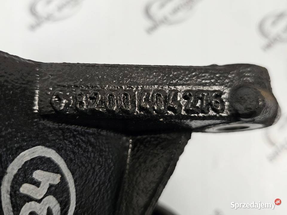 TRAFIC VIVARO 20 DCI EURO 5 M9R630 114 łapa osobowe