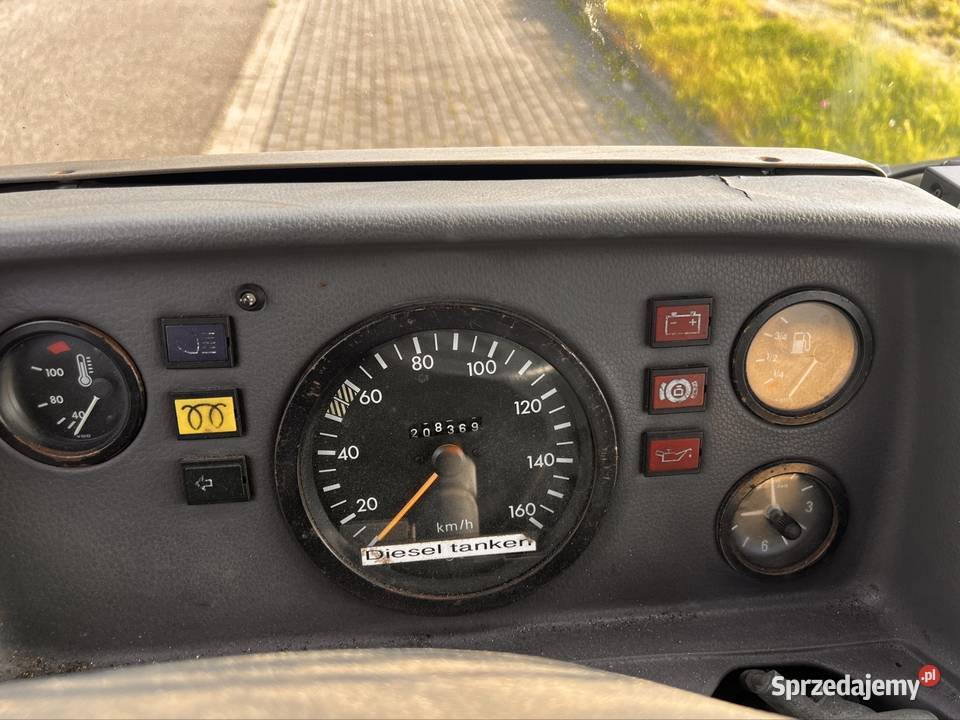 Mercedes kaczka autolaweta 208369km Obrzębin