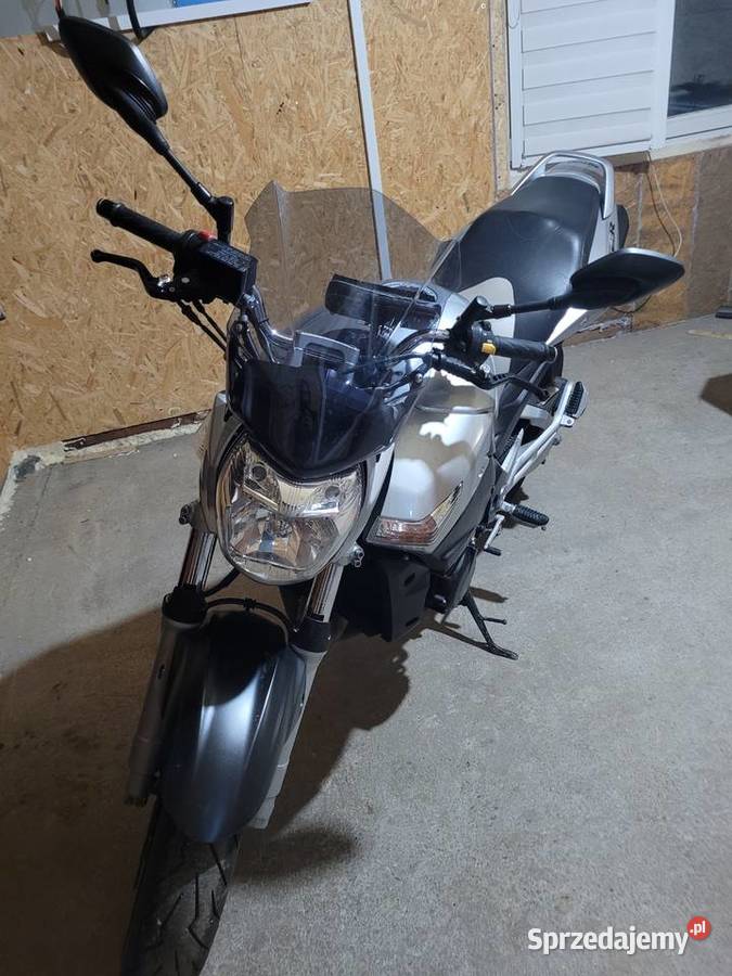 Sprzedam suzuki gsr 600 Rok produkcji 2009 Grochowce
