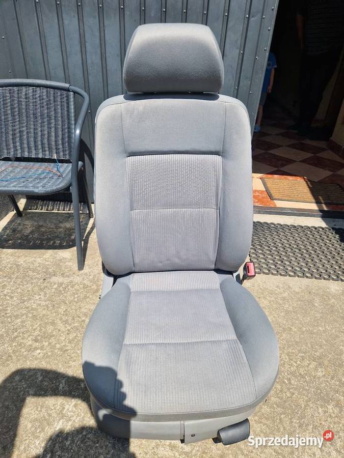 Fotel pasażera Volkswagen VW Passat B5fl sedan Fotele i kanapy Korzenna