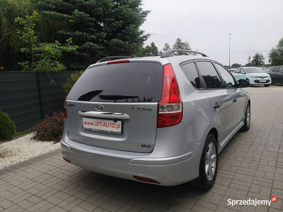 Hyundai i30 16CRDI 90 Klimatronic Kamera Alu 15 nieuszkodzony i30 Strzegom