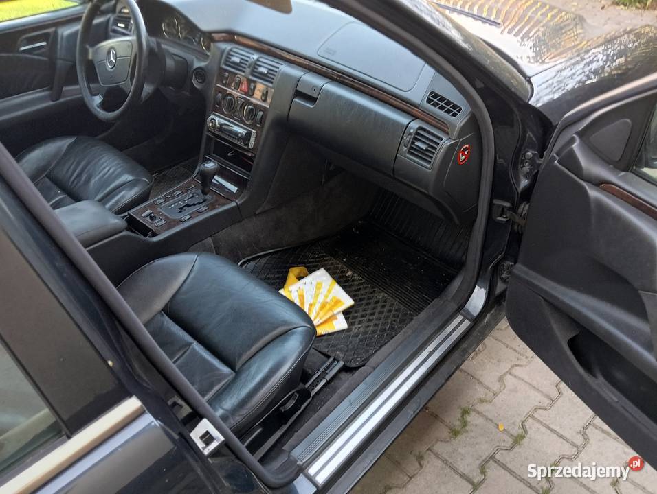 Mercedes w210 CZĘŚCI Rok produkcji 1997 Żory