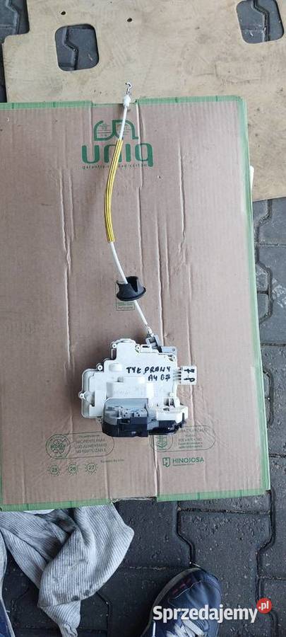 Zamek drzwi prawy tył AUDI A4 B7 7PIN Szczecin