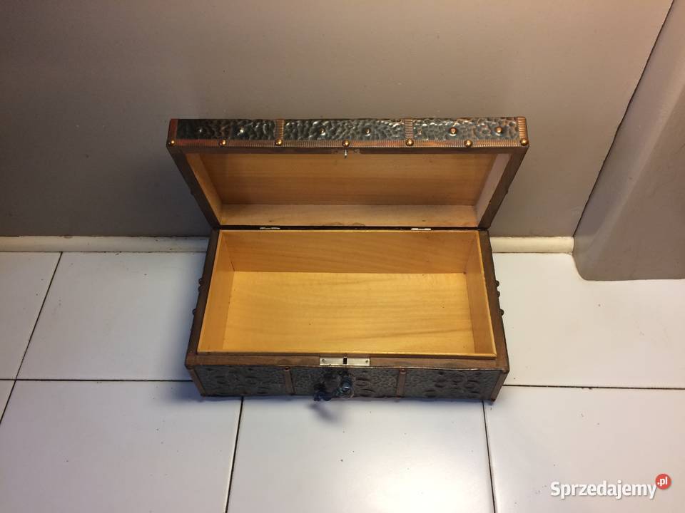 KUFEREK na biżuterię zamykany na kluczyk Warszawa