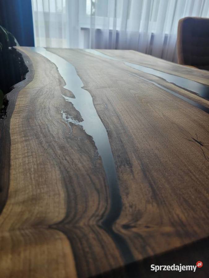 Stół z żywicą epoksydową orzech 120cm