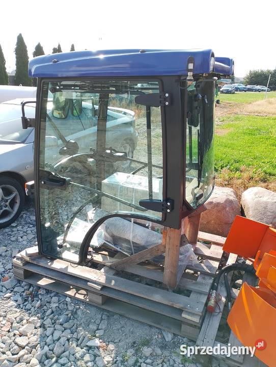 Kabina ochronna do ciągnika Farmtrac 26 4 WD Kabina i karoseria Łęczyca