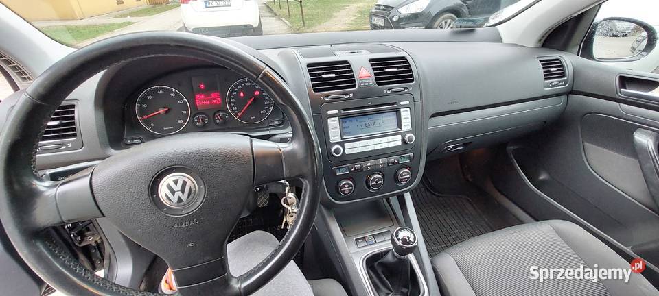 VW Golf 5 16 102 benzyna z LPG 5 drzwi HATCHBACK podkarpackie sprzedam