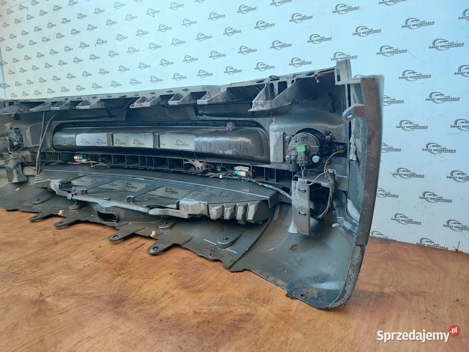 RANGE ROVER SPORT LIFT 12r zderzak przód osobowe Zderzaki Kielce