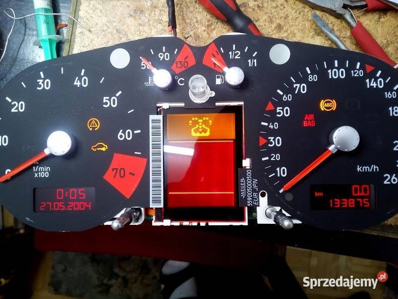 Licznik Audi A3 A4 A6 RB4 RB8 kolorowy Serwis elektronarzędzi