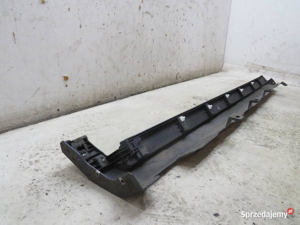 NAKŁADKA PROGOWA PRAWA NH684P CRV III LIFT sprzedam