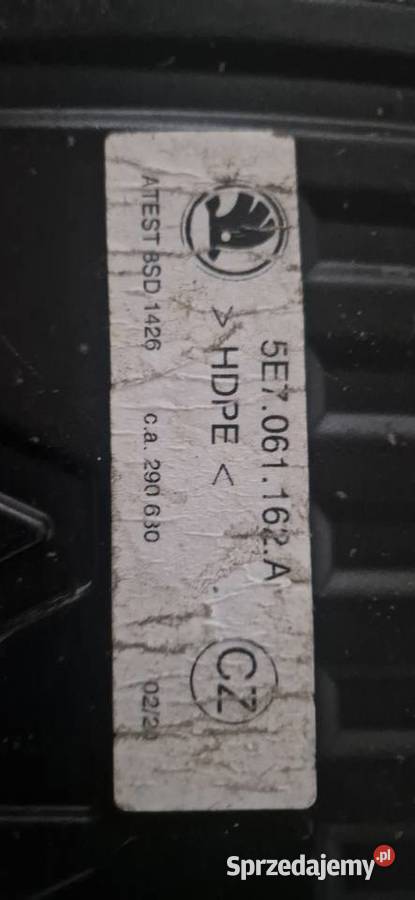 Mata bagażnika skoda octavia 4 Orginalna