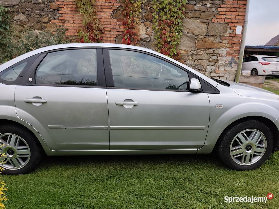 Ford Focus Ghia 16 benzyna 2005 r UNIKAT sprzedam