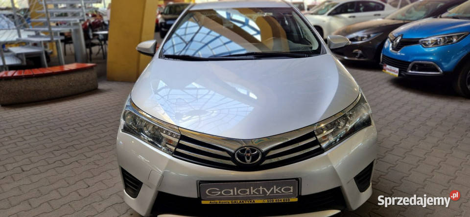 Toyota Corolla opis 1REJ2016 r W podanej roczna śląskie Mysłowice