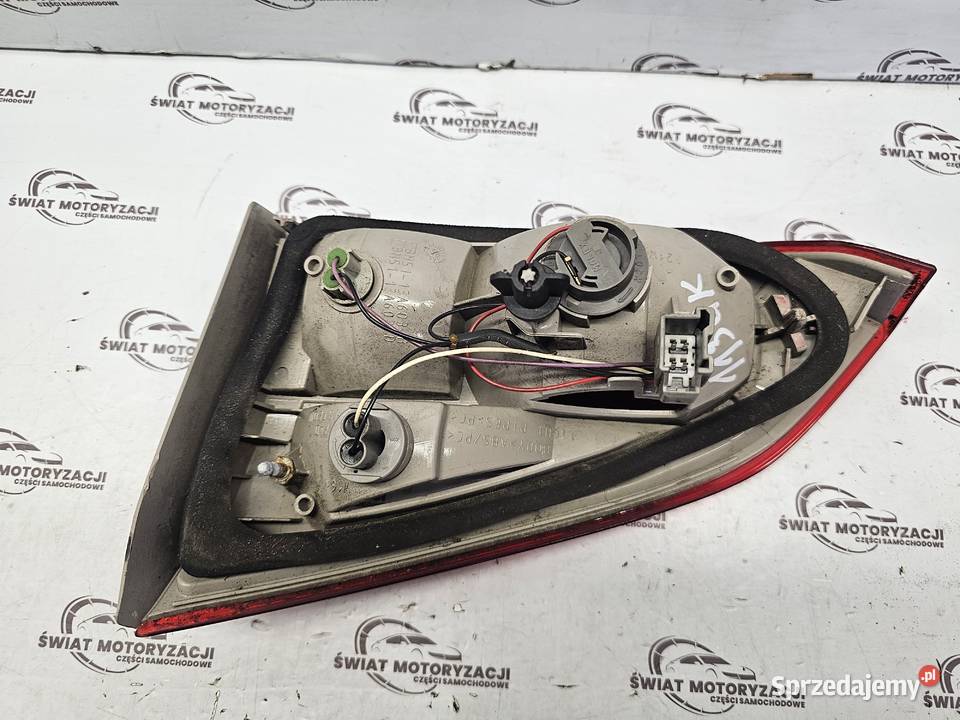 FORD FOCUS MK3 III 13r lampa lewa tył w klapę świętokrzyskie