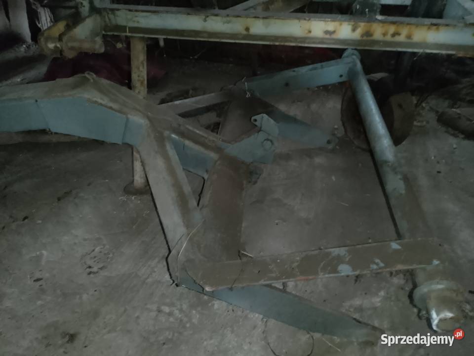 Ładowacz na tył ciągnika podnośnika Dobrosław