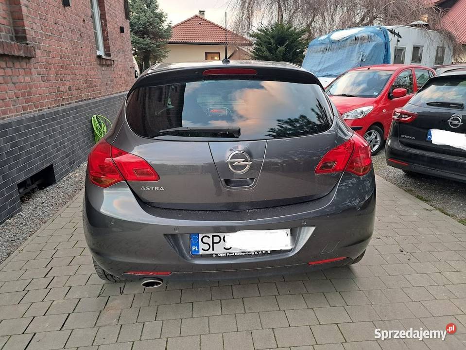 Opel Astra J 14 Turbo 120 2011r Hatchback śląskie Goczałkowice-Zdrój