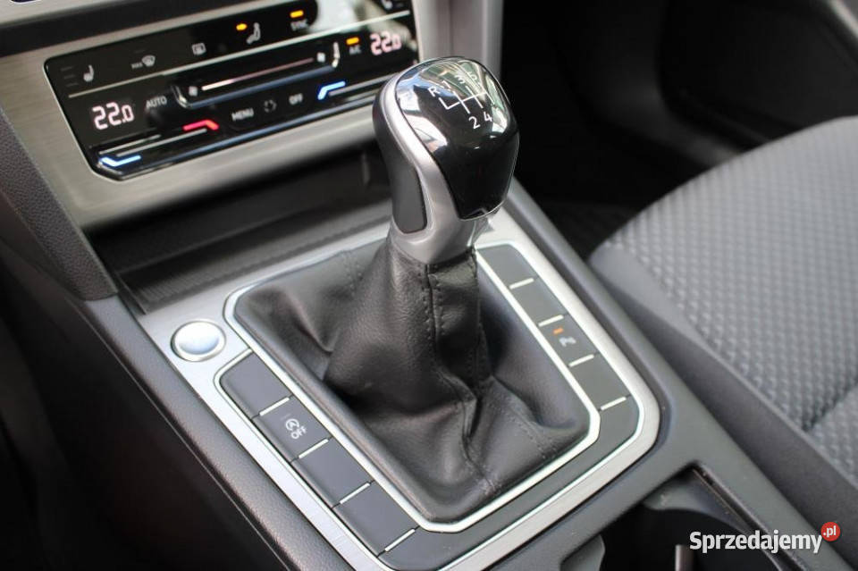 Volkswagen Passat 2021r Czujniki Przód Tył