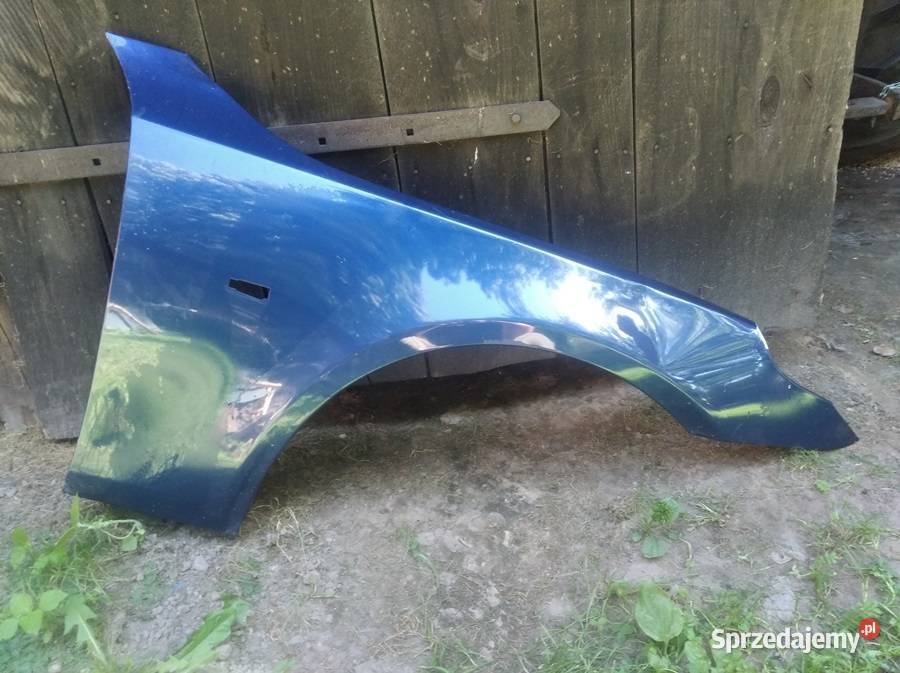 Błotnik prawy BMW E60 osobowe Poniatowa sprzedam