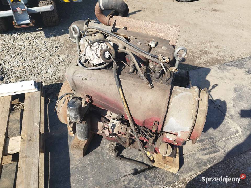 Silnik Deutz F4L912 czterocylindrowy silnik Strzyżew sprzedam