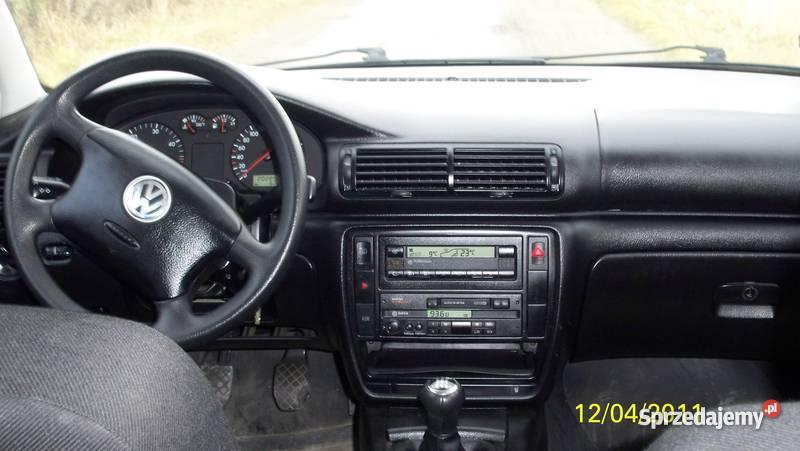 VW Passat 2000r ciemnozielone kombi rodziny diesel Wrocław