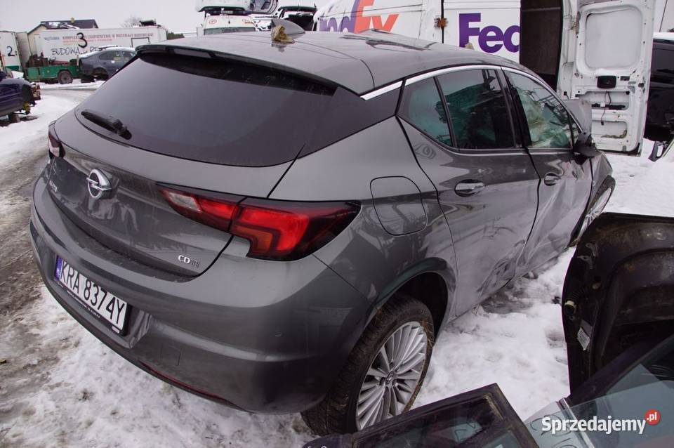KLAPA OPEL ASTRA K Z10A HATCHBACK Lipno