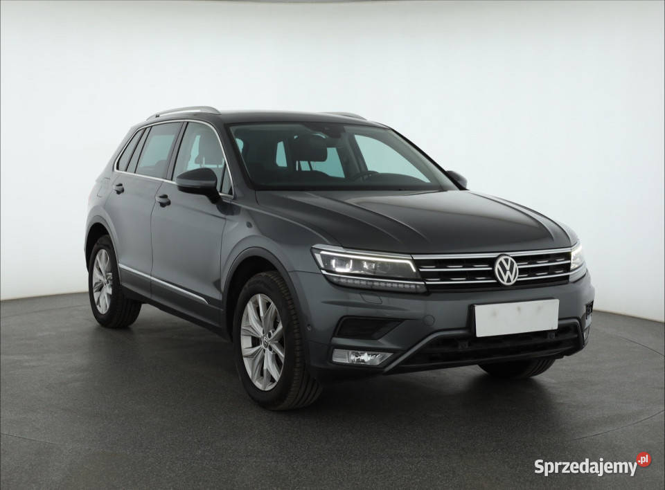 VW Tiguan 20 TSI światła do jazdy dziennej Tiguan Piaseczno