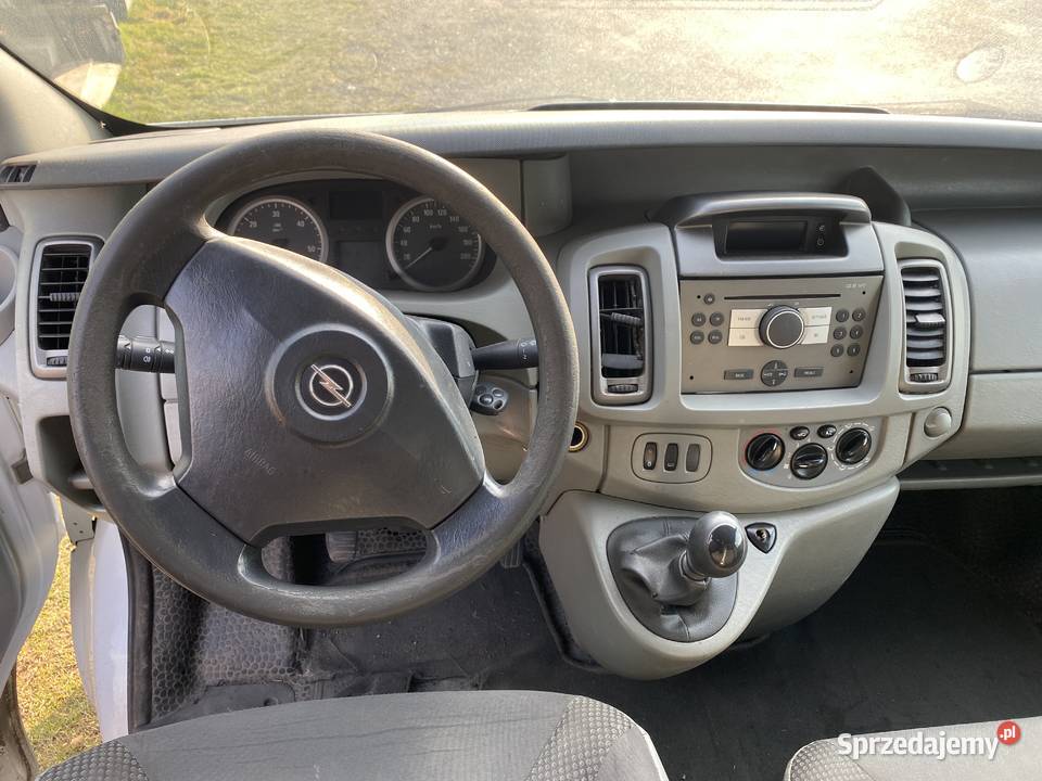 Renault Trafic II Opel Vivaro 20 DCI 115 zarejestrowany w Polsce Kalisz