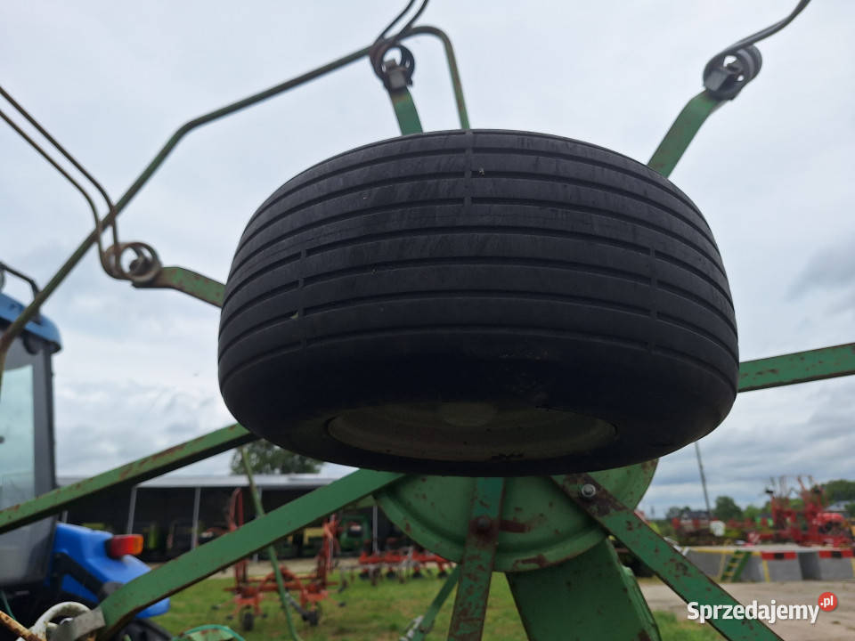 Przetrząsarka STOLL 2585 Zgrabiarki i przetrząsacze Szlachcin