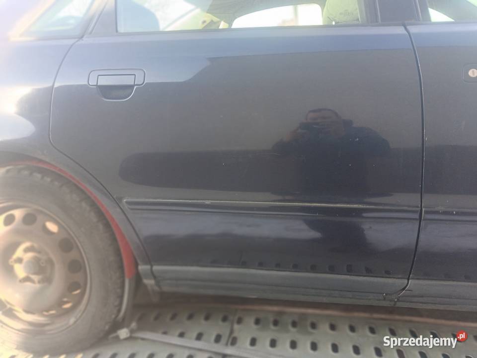 Drzwi Gołe Tył Prawa LZ5L Audi A4 B5 a44 osobowe Myszków