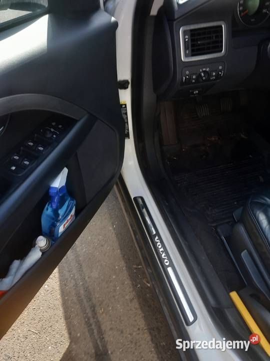 Volvo V70 2009r disel 20 136 manual zqdbany