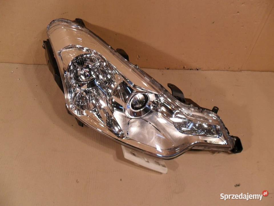 Reflektor xenon Citroen CCrosser 2007 2008 2009 Nowy Tomyśl