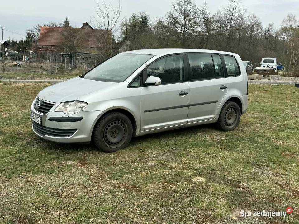 Volkswagen Touran lubuskie Czerna
