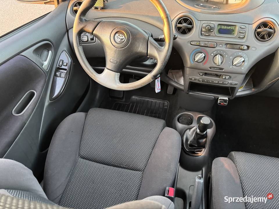 Toyota Yaris 15 VVTi TSport TS Brok