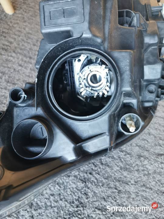 Reflektor lewy xenon ford transit connect mk2 ii
